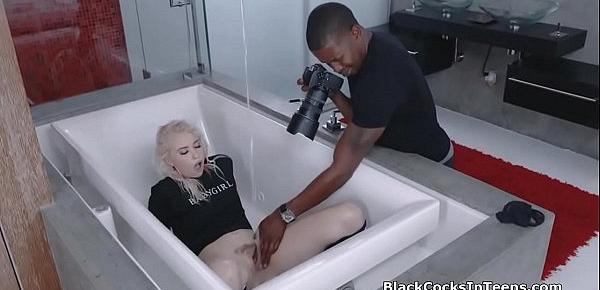  Icy blonde screams on BBC while getting pounded
